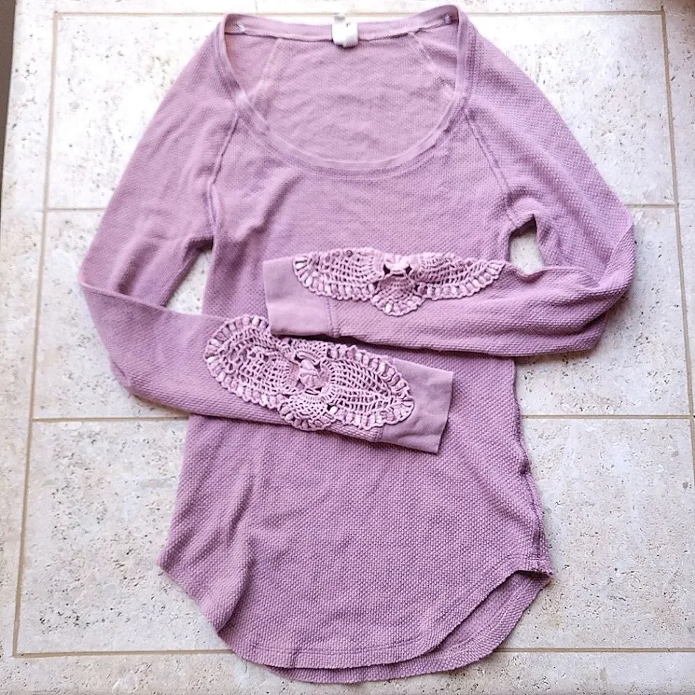 Free People sleeves size