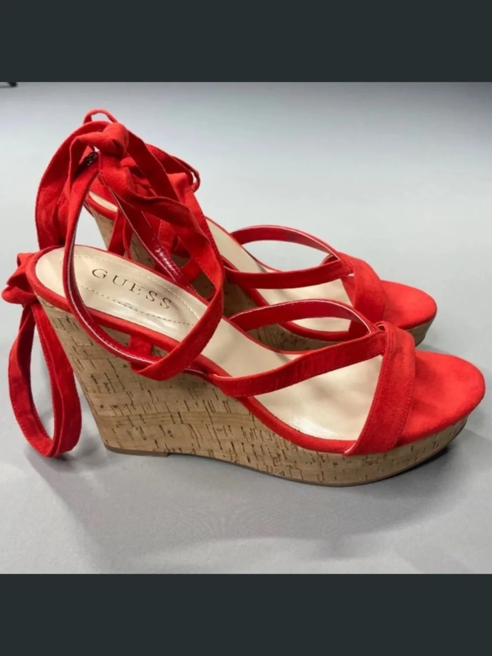 Guess treacy wedge