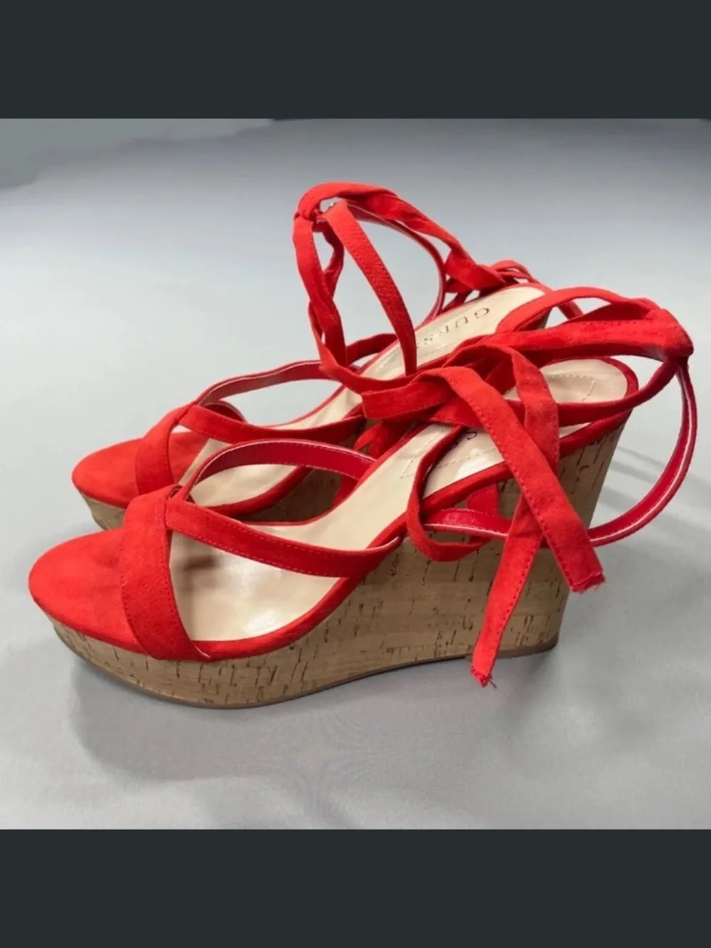 Guess treacy wedge
