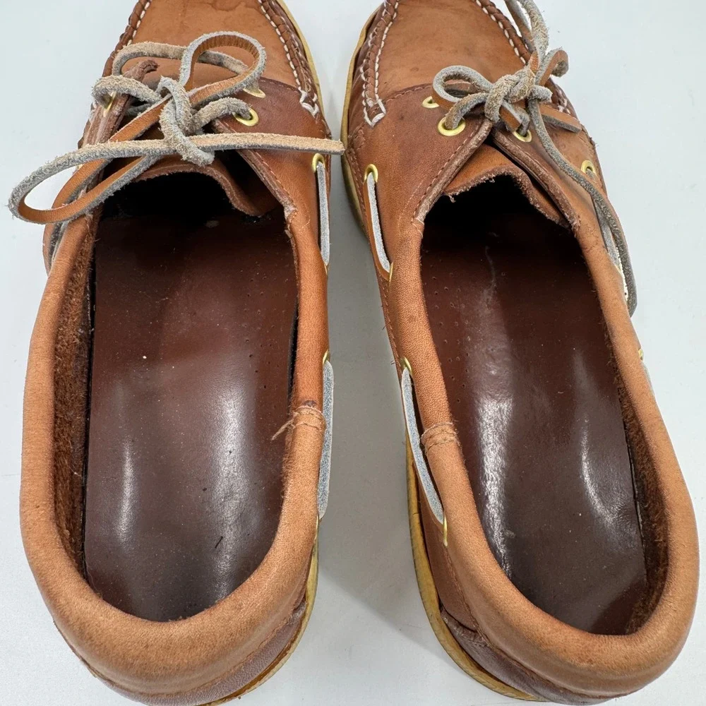 Coach vintage boat