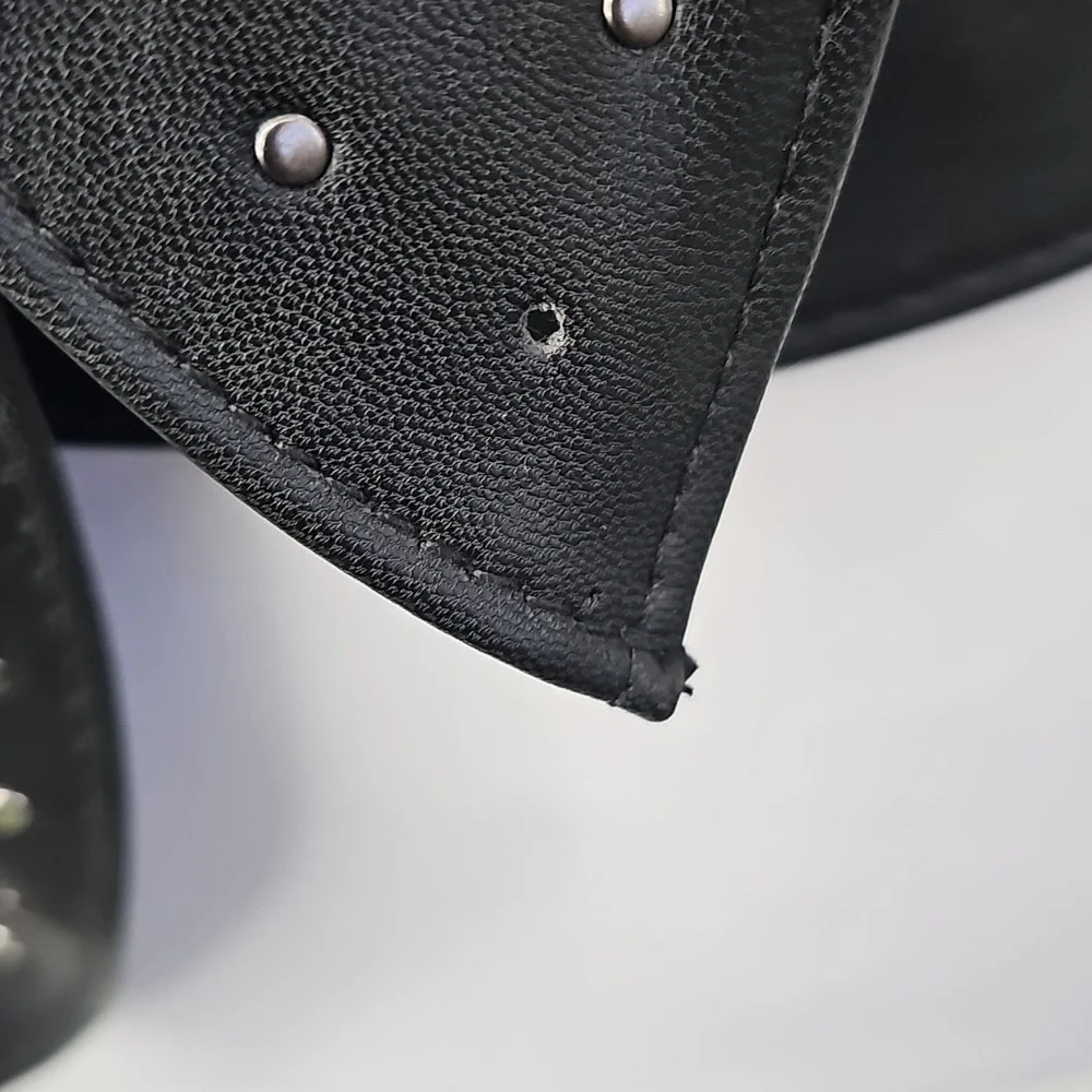 N/A stylish wrap accessory
