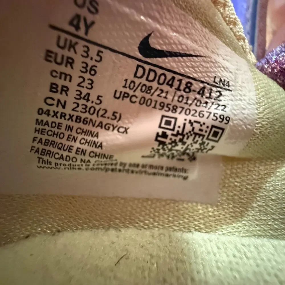 Nike lebron 19