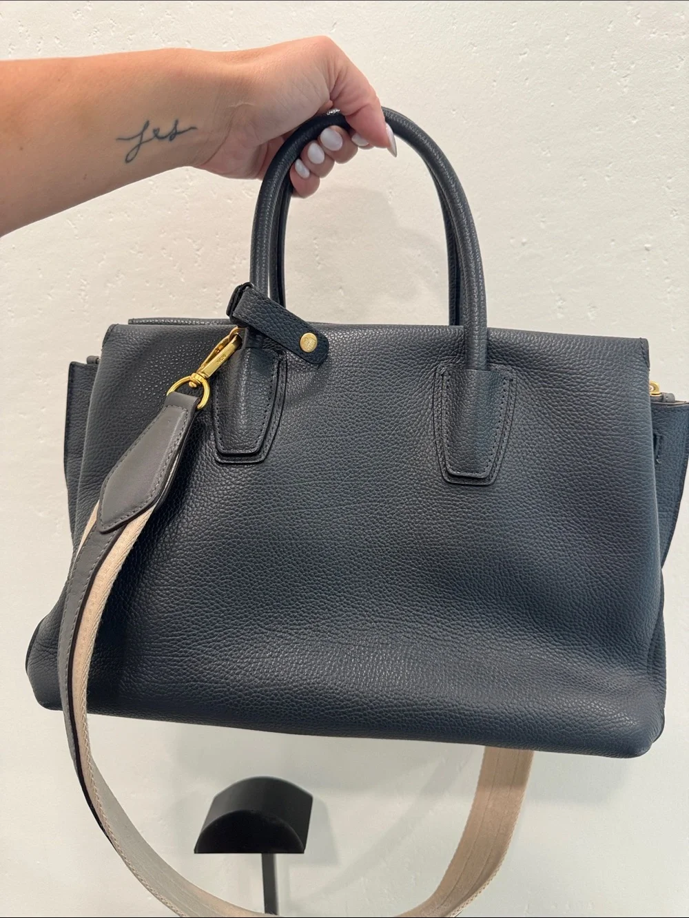 MCM structured pebble