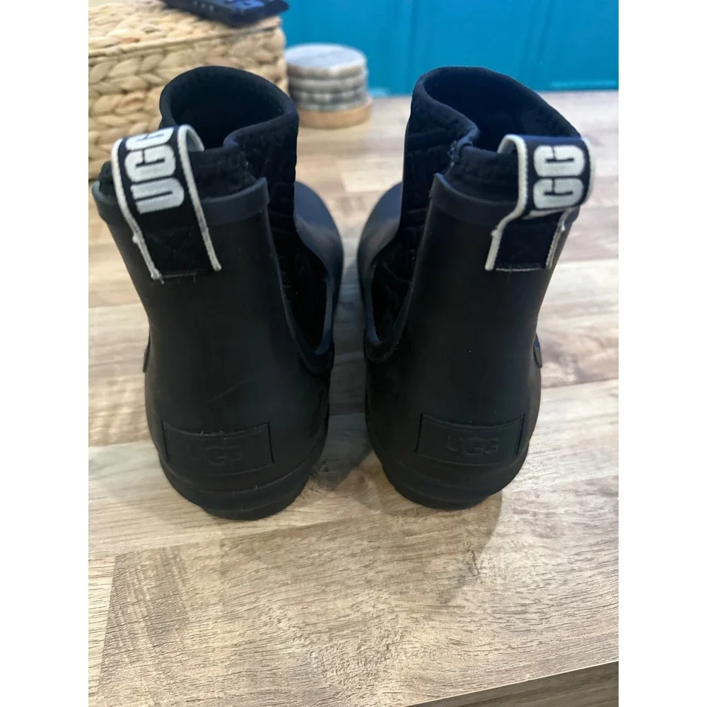 UGG chevonne rain