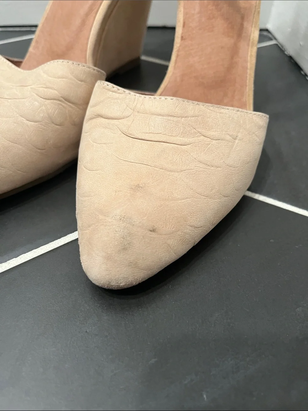 Jeffrey Campbell shoes image