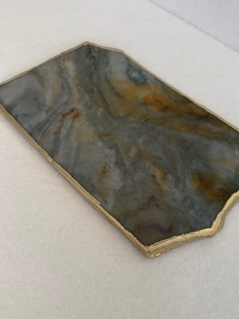 NWT Anthropologie Dyed Black Agate Serveboard with Gilded Rim