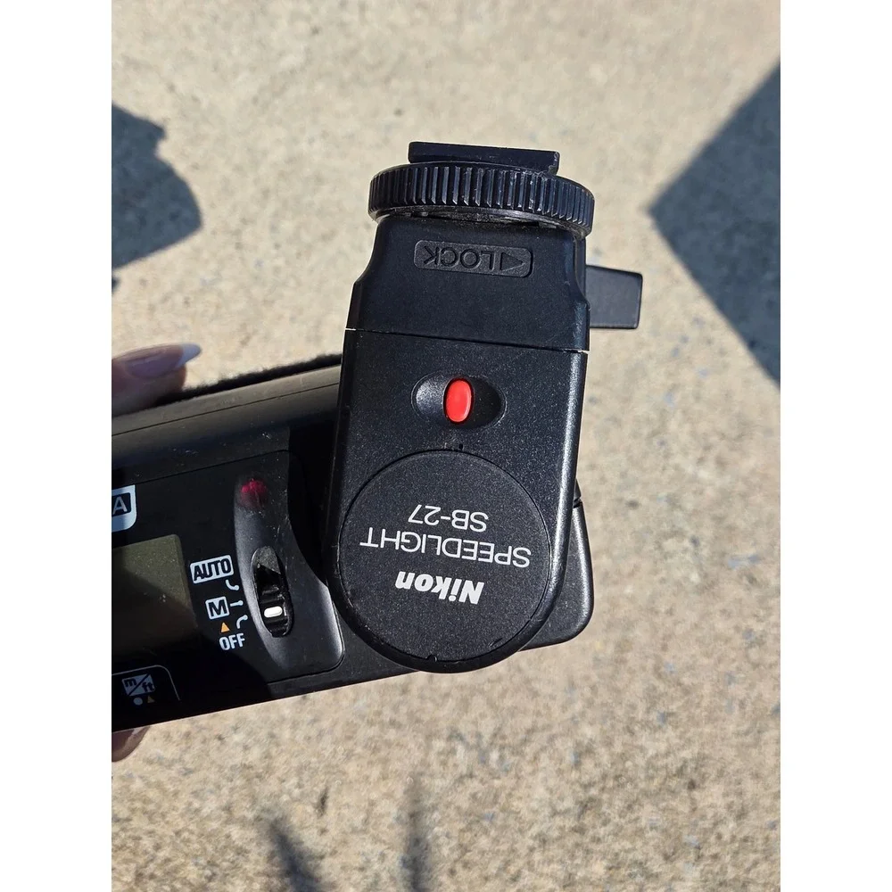 Nikon light versatile unit