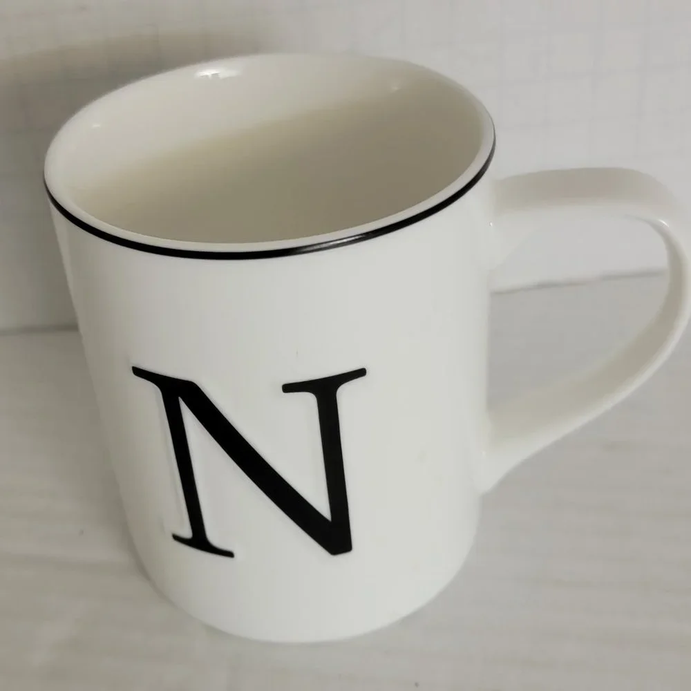 WILLIAMS SONOMA Initial Mug Letter “N” Monogram Coffee Tea Cup White Black