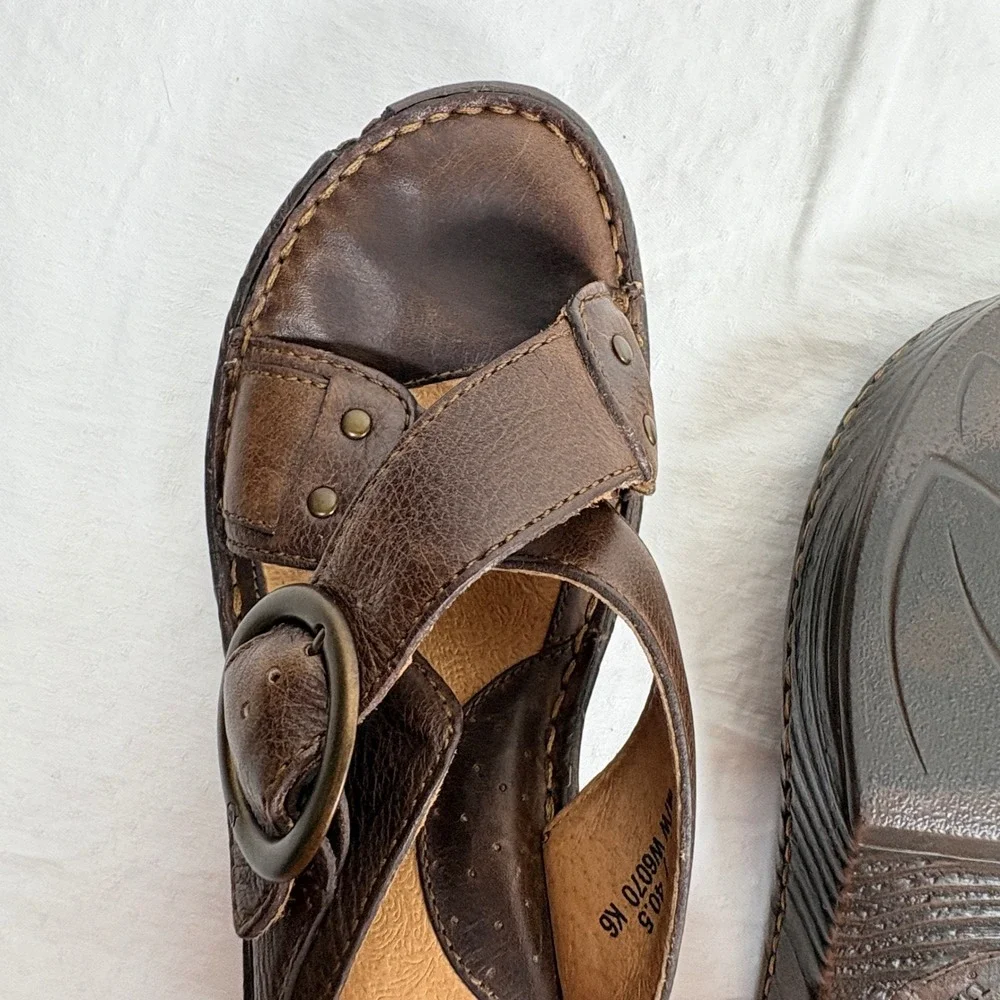 Born brown leather