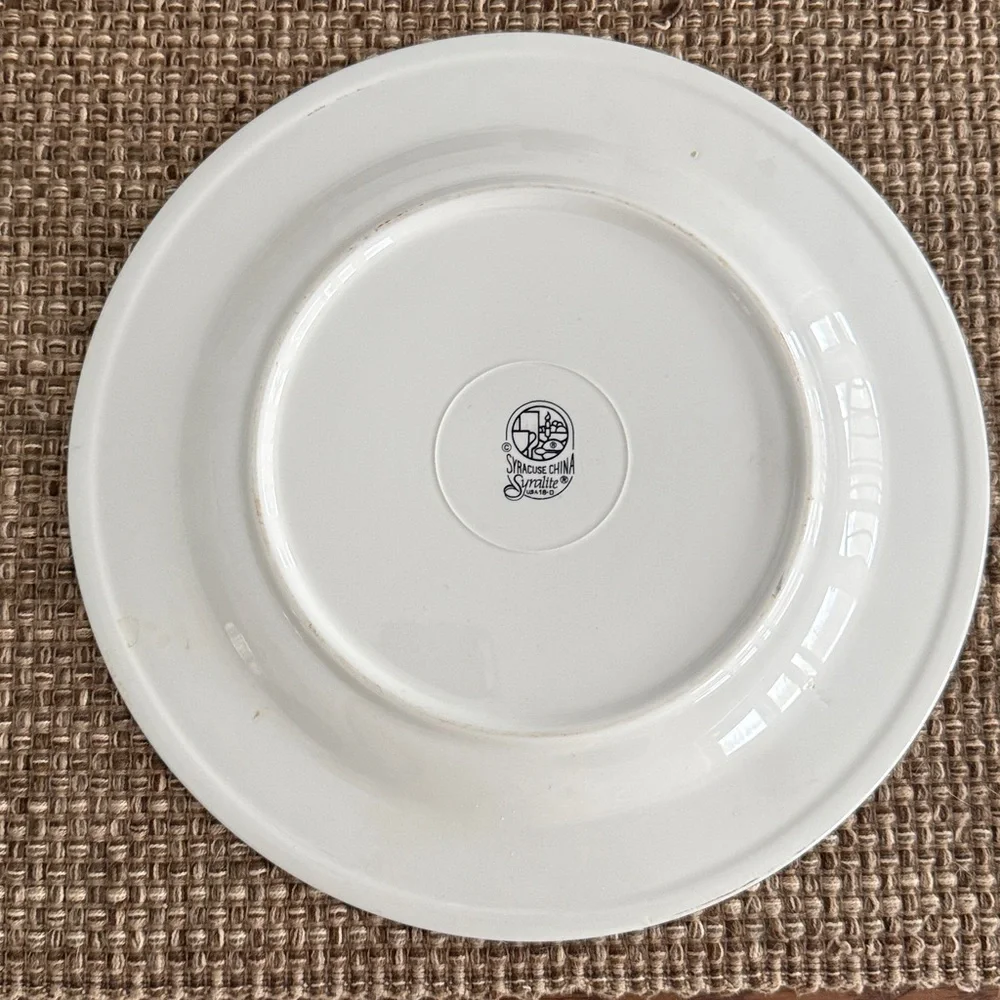 Syracuse China heavy white