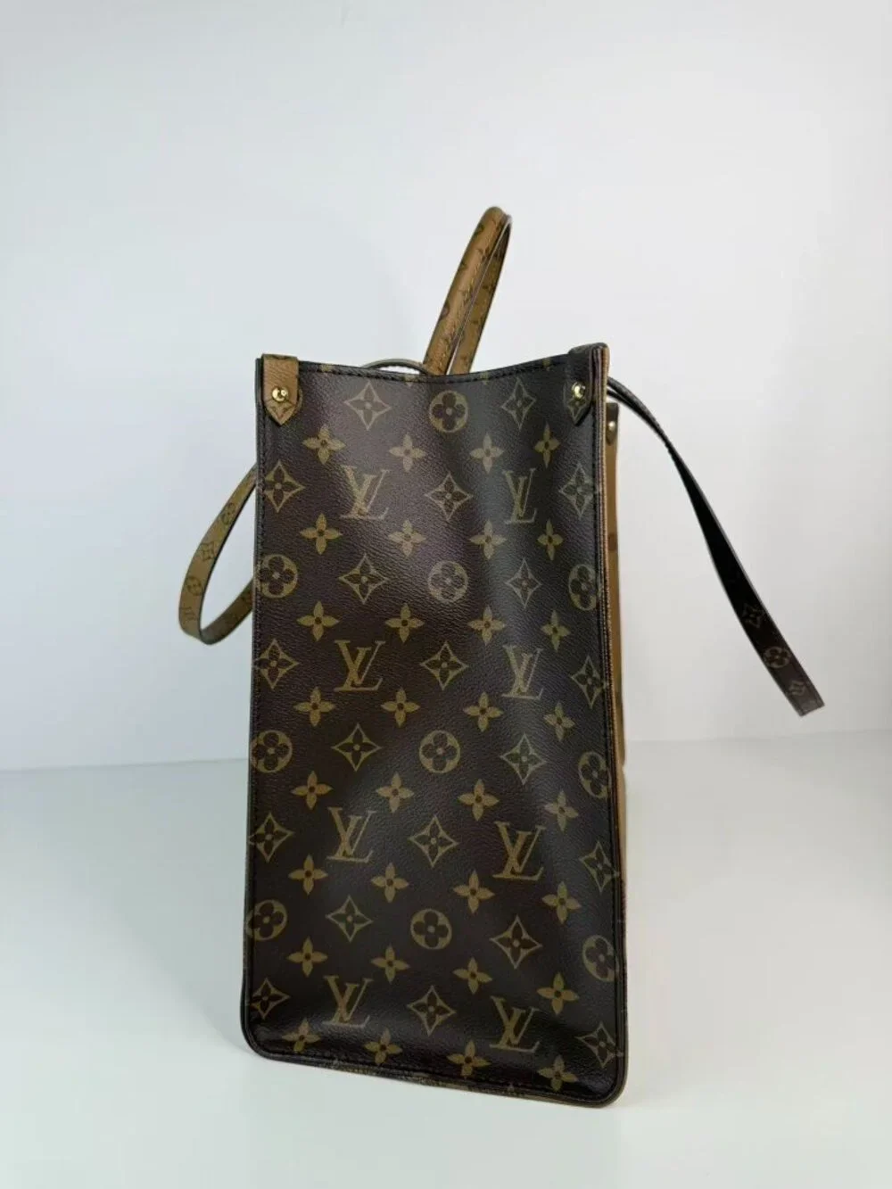 Louis Vuitton very good