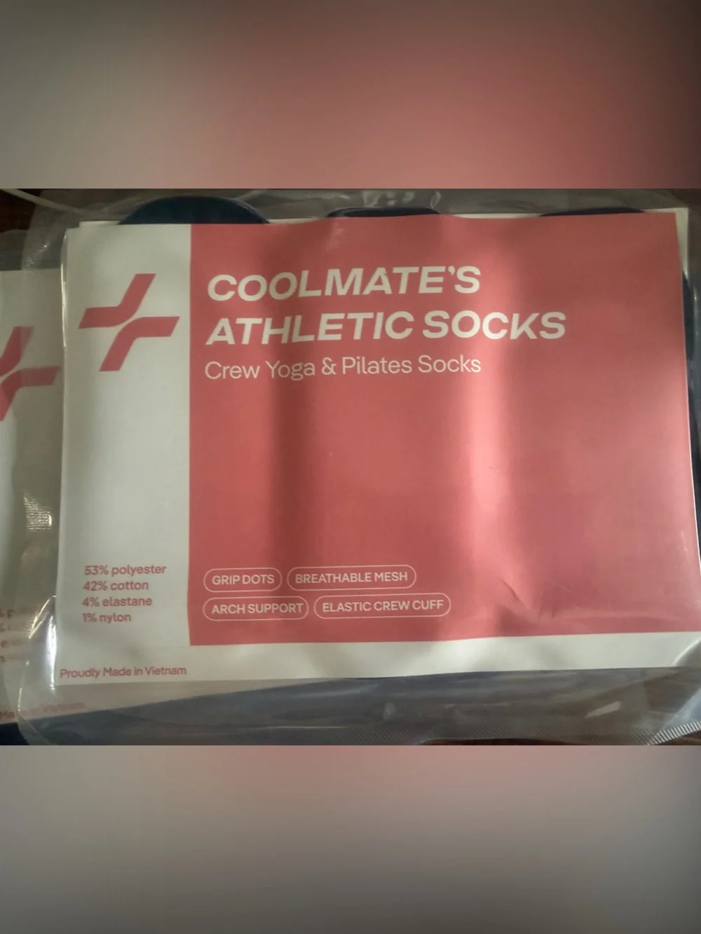 Coolmate's Athletic Crew Socks - Black