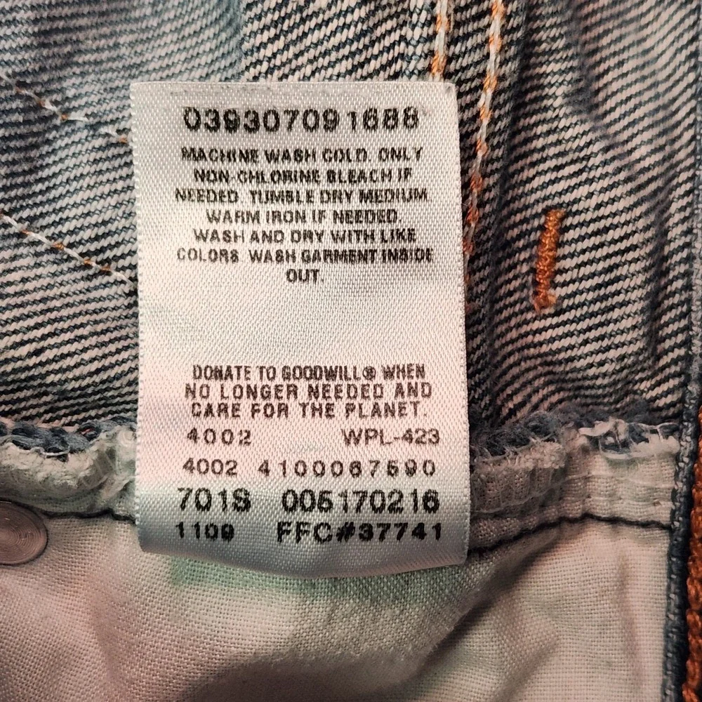 Levis levi 517