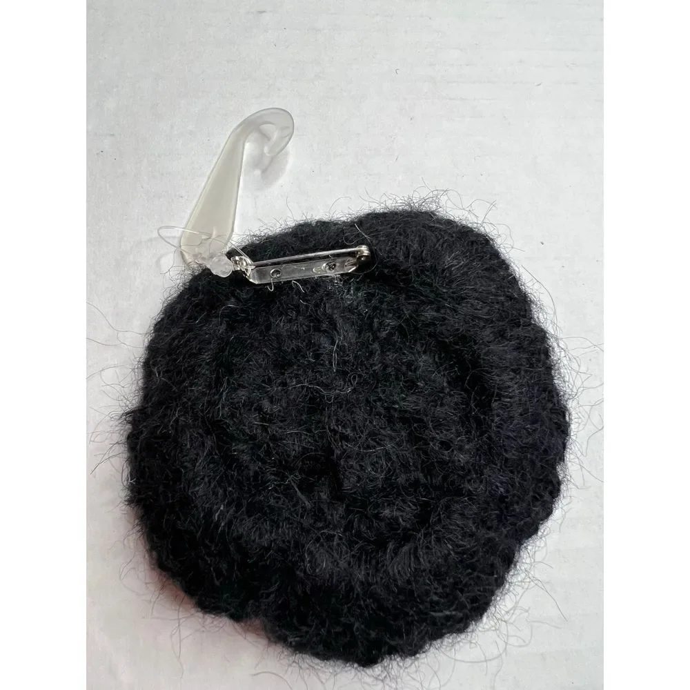 None cream black