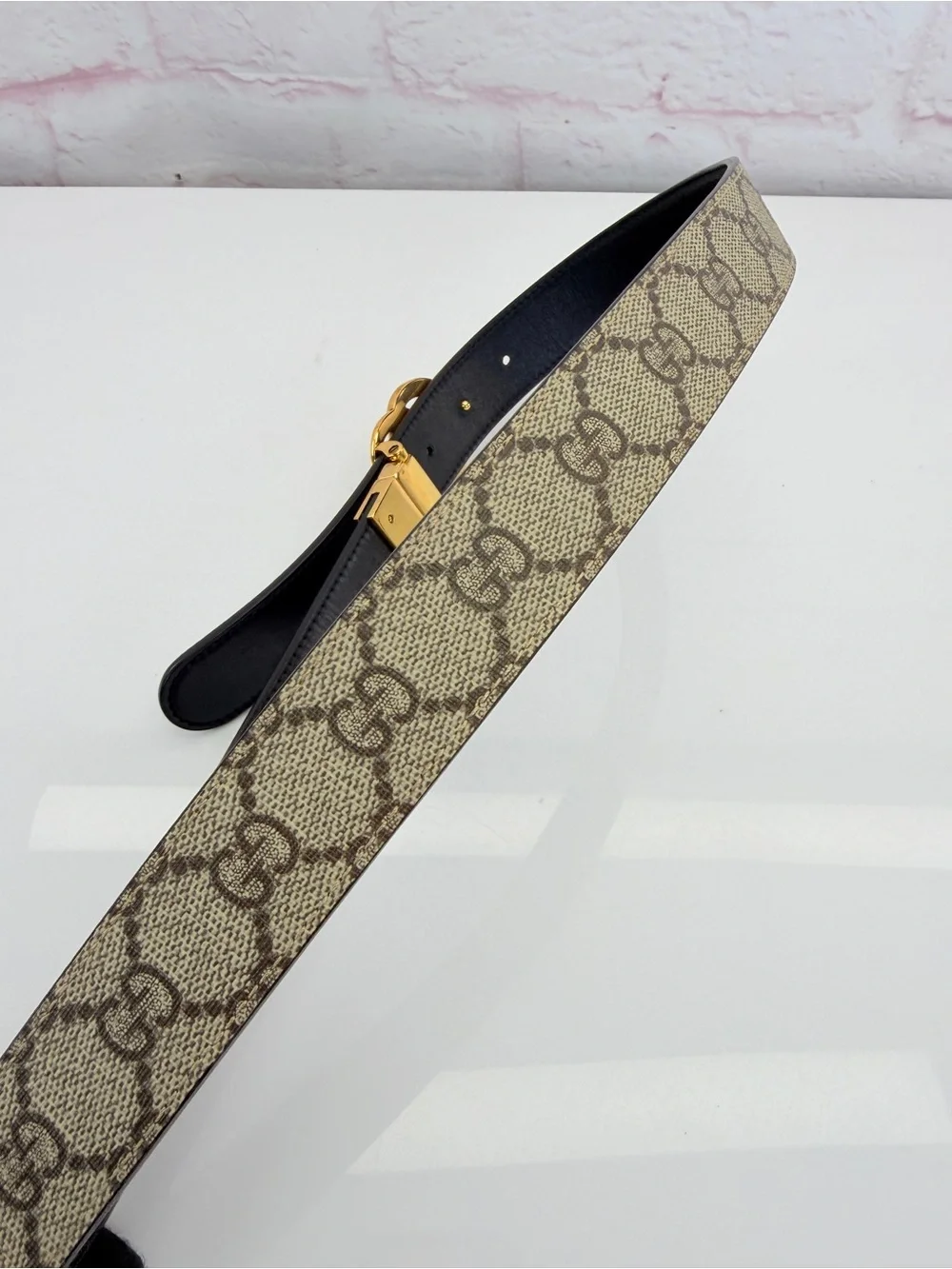 Gucci authentic gold good