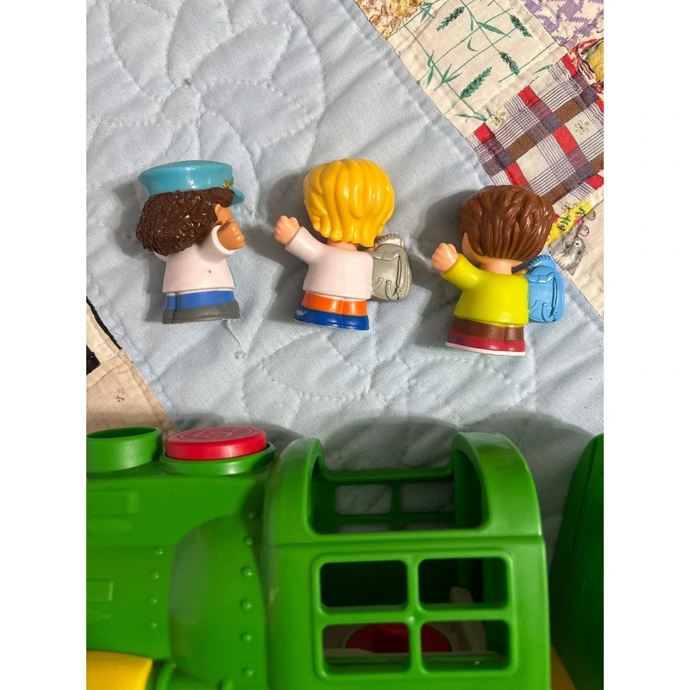 FP Little People Friendly Passengers Train Green Lights Sound Set CLEAN & WORKS
