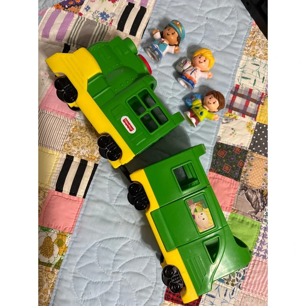 FP Little People Friendly Passengers Train Green Lights Sound Set CLEAN & WORKS