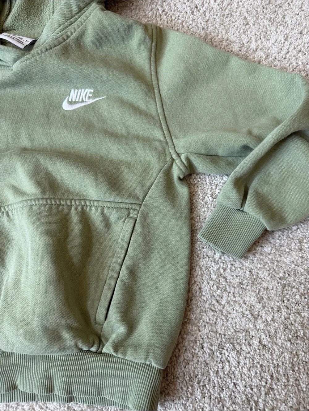 Nike comfortable pullover