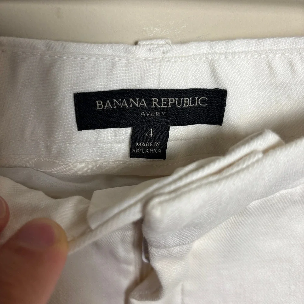 Banana Republic brand 0559 white