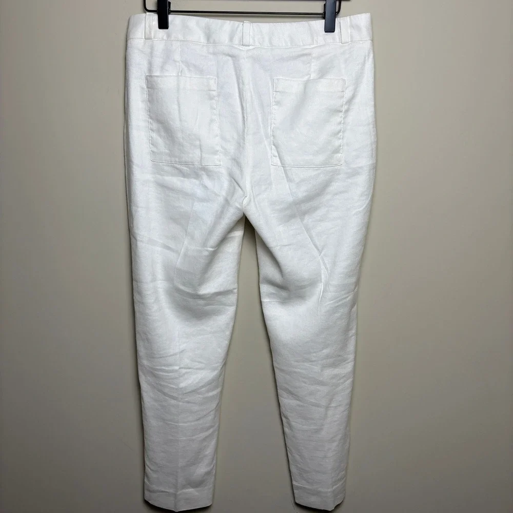 Banana Republic ask 42% material
