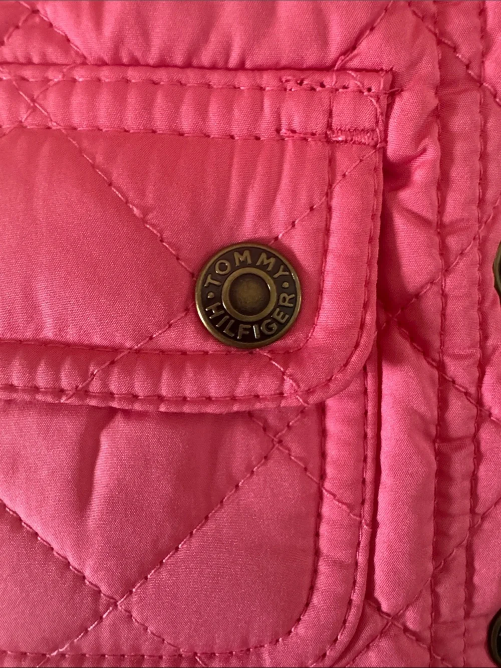 Tommy Hilfiger great preowned