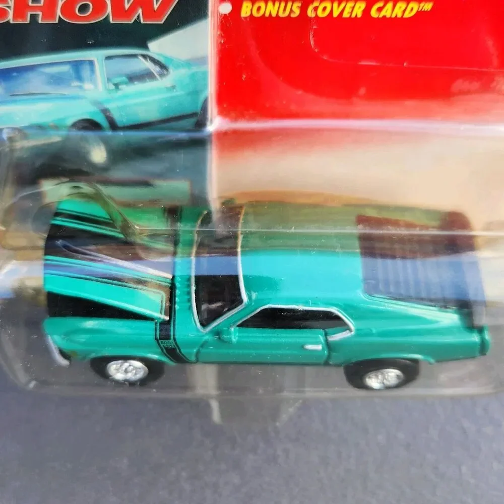 Johnny Lightning lot nip