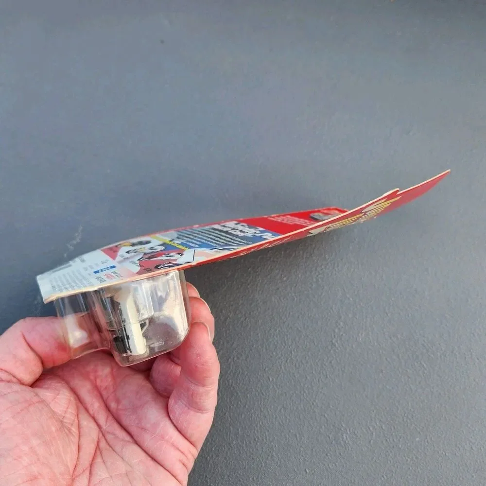 Johnny Lightning lot nip