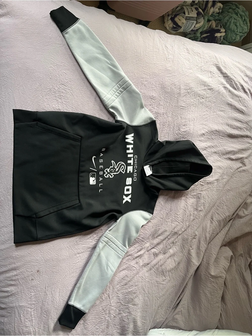 Nike pullover large