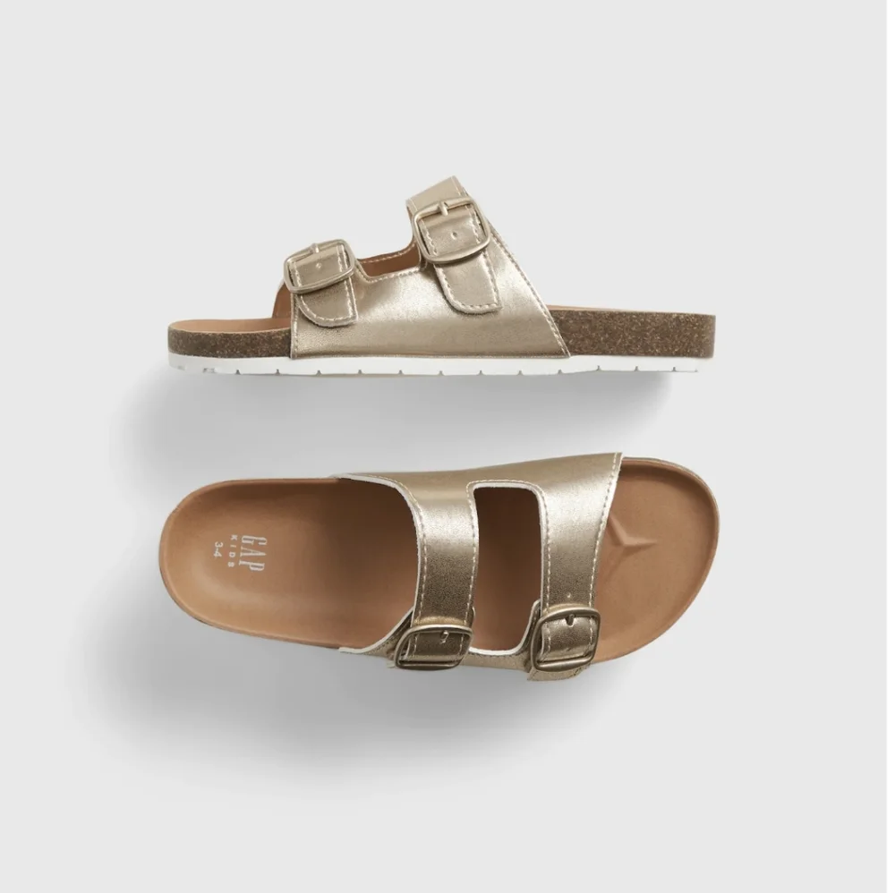 GAP sandals tan