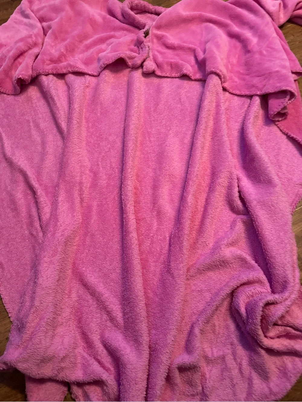 Snuggie girls pink