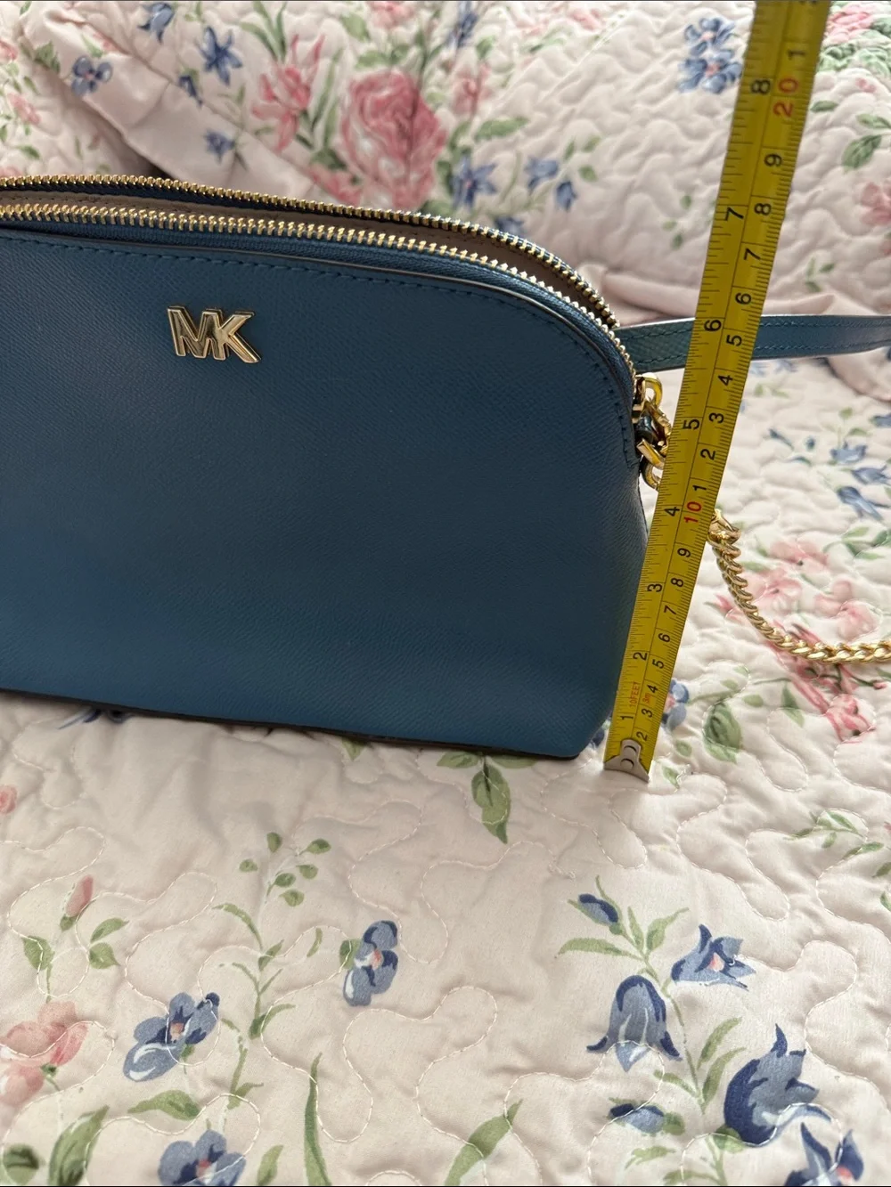 Michael Kors compact michael
