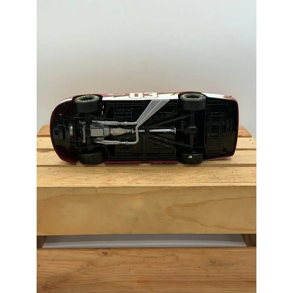 2004 Action Performance McArthur NFL Washington Redskins03 1:24Diecast Stock Car