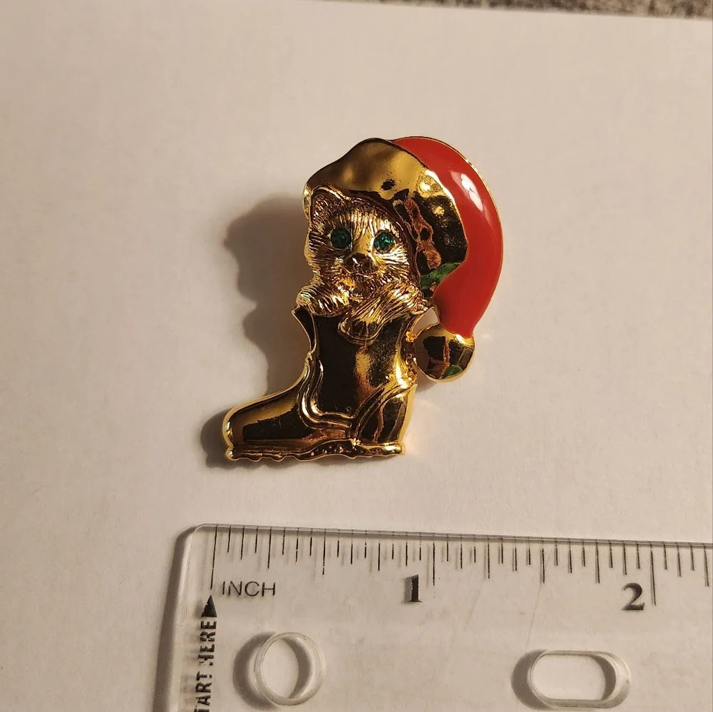 Avon vintage cat