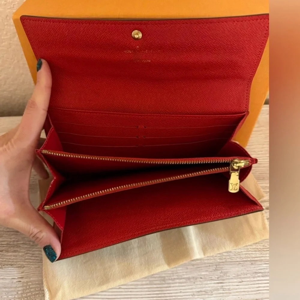 Louis Vuitton collection limited