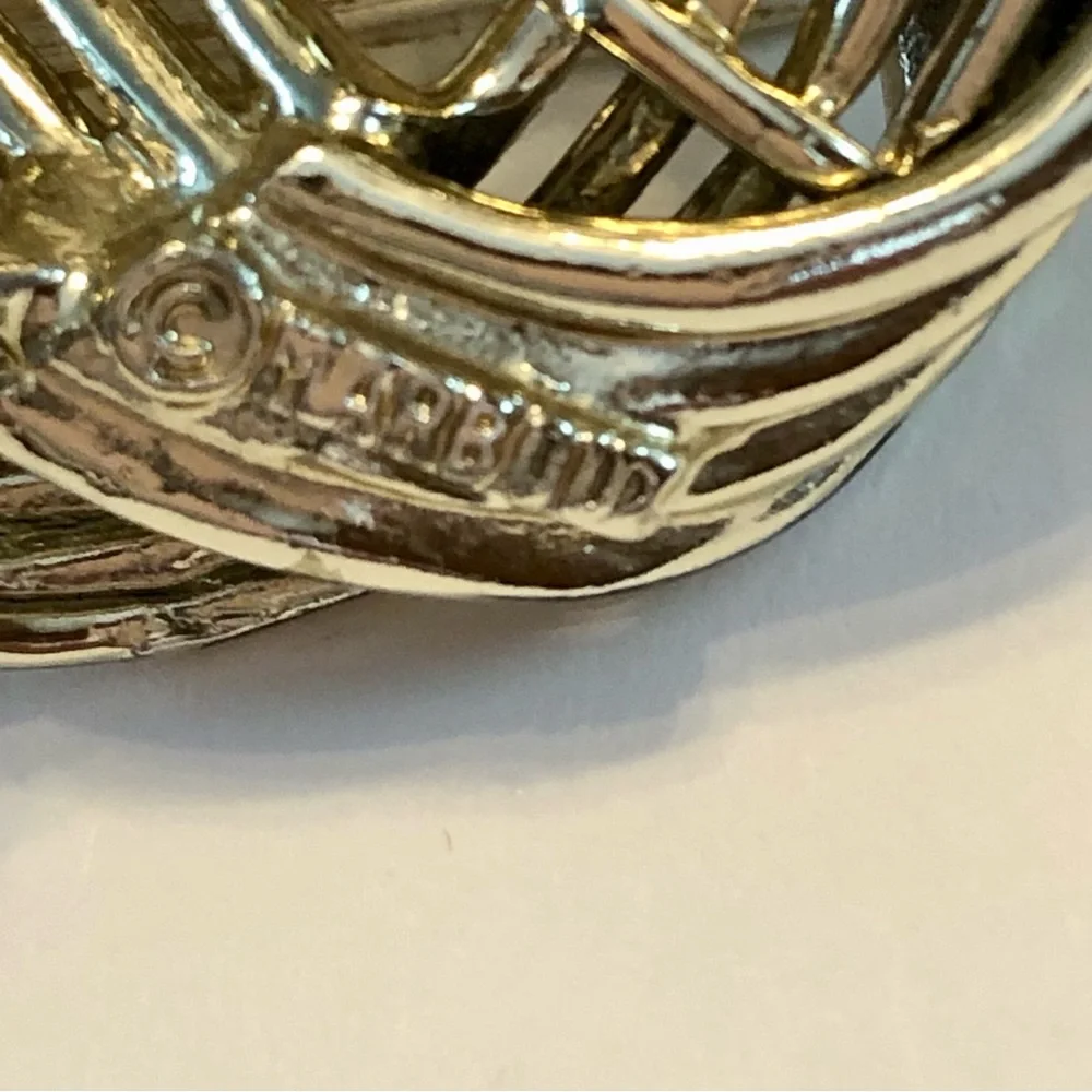 Marboux brooch wide excellent