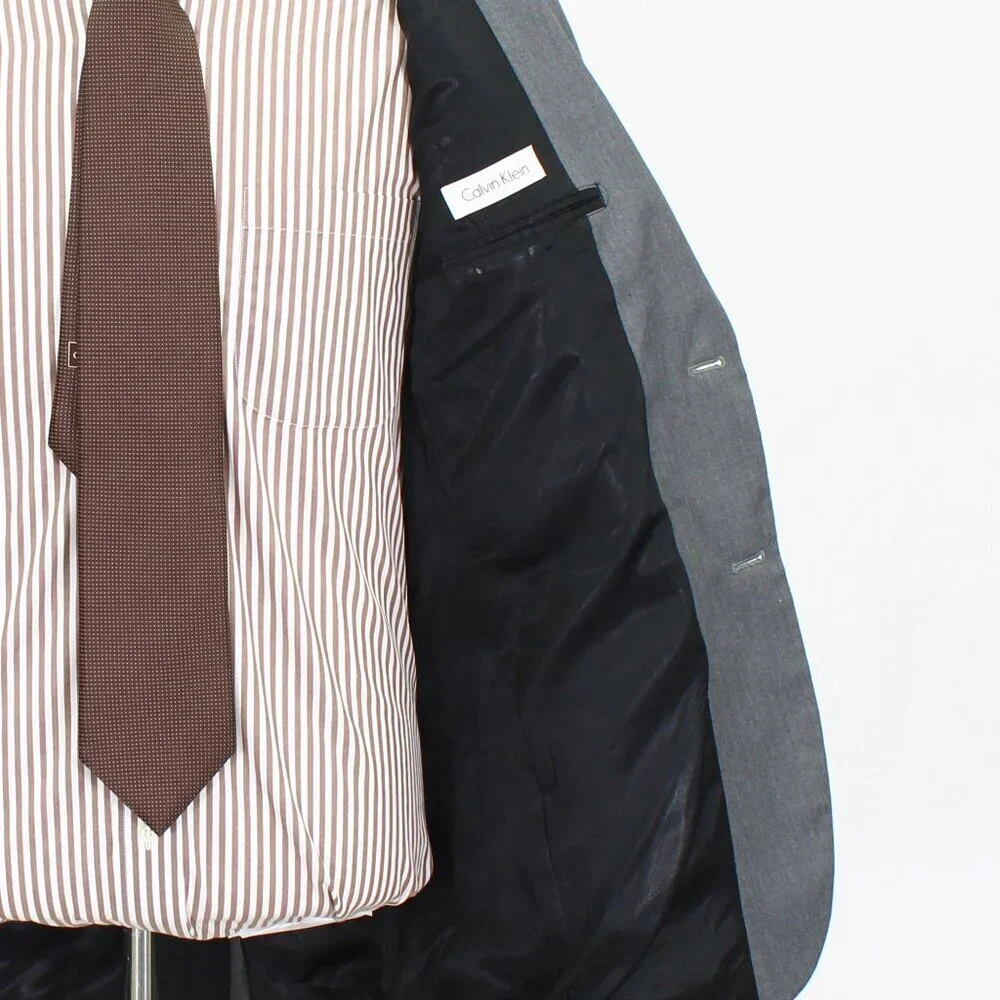 Calvin Klein vary specifics