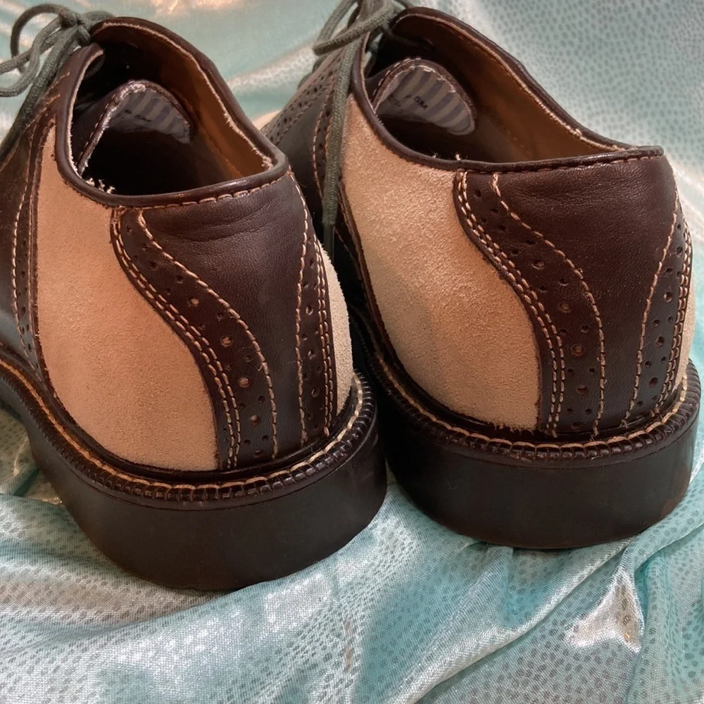 Bass leather suede style