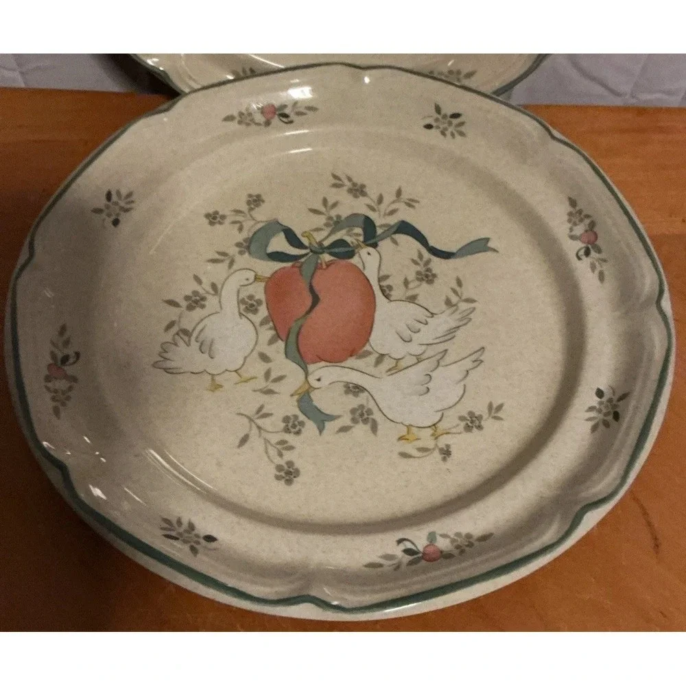 International Stoneware inches piece