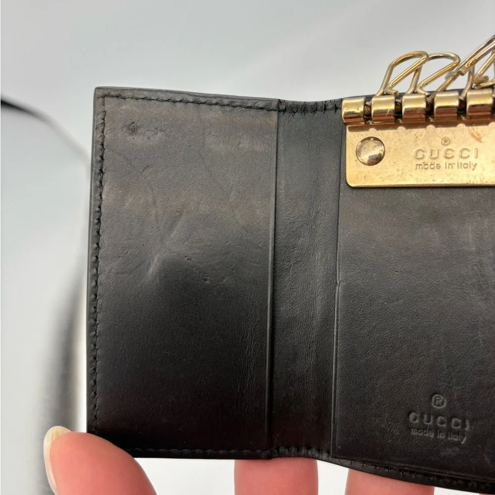 Gucci Black Leather Key Holder with Gold Hardware