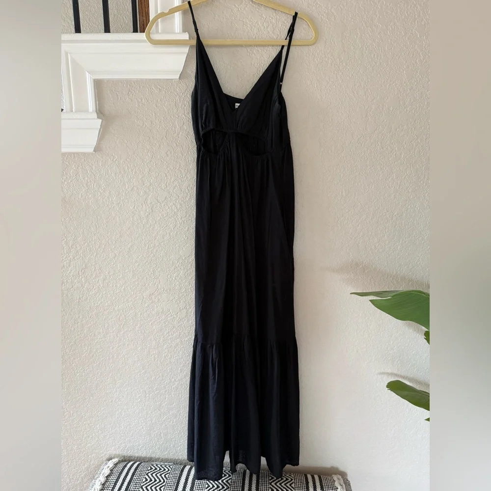 Abercrombie & Fitch chic black