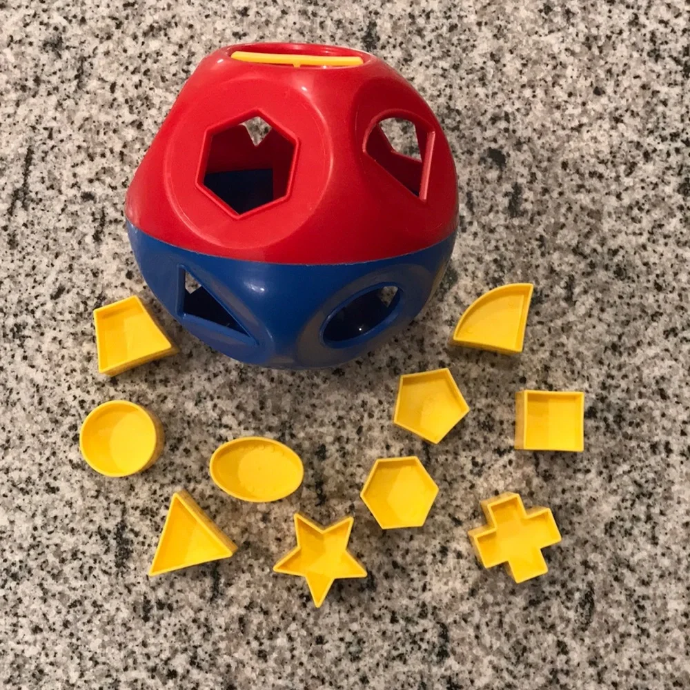 Tupperware red blue