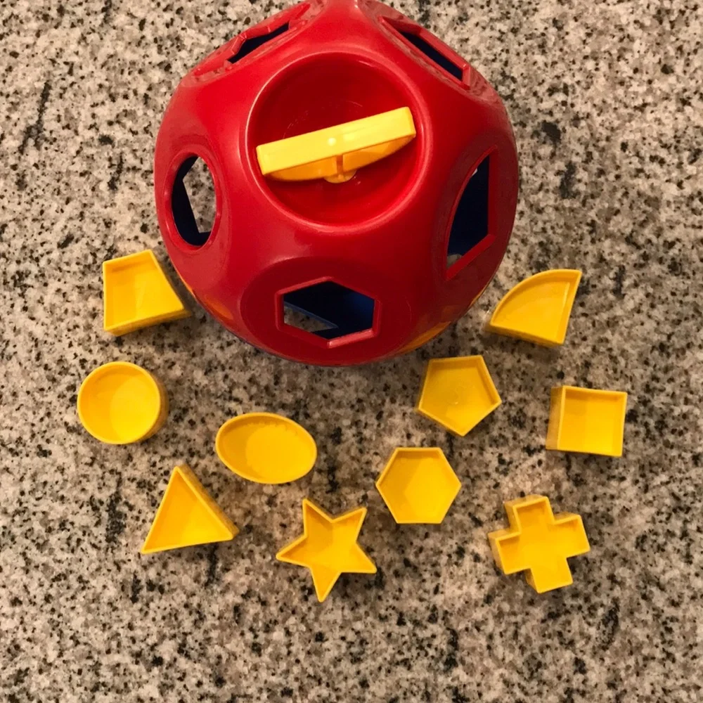 Tupperware red blue