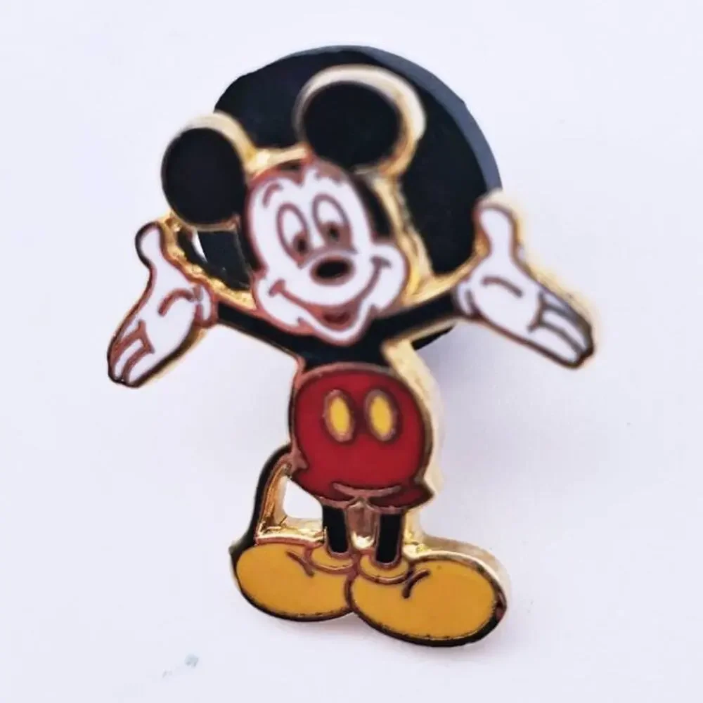 Disney Mickey Mouse Pin Arms Stretched Out (Retired)