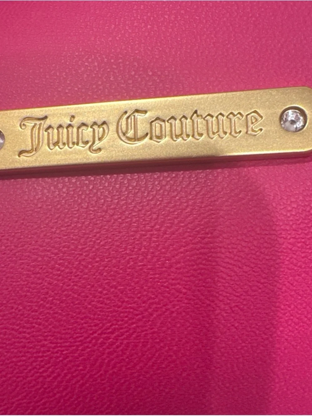 Juicy Couture bold hot