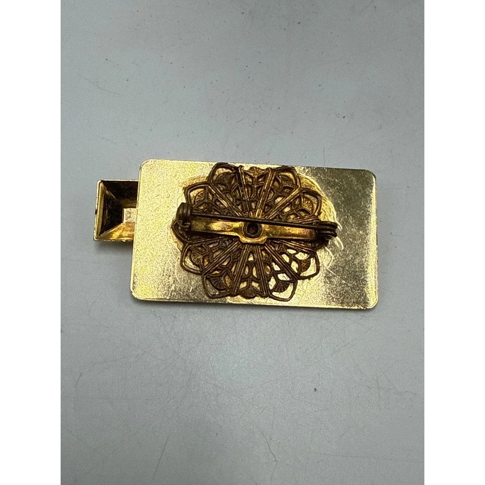 N/A vintage gold