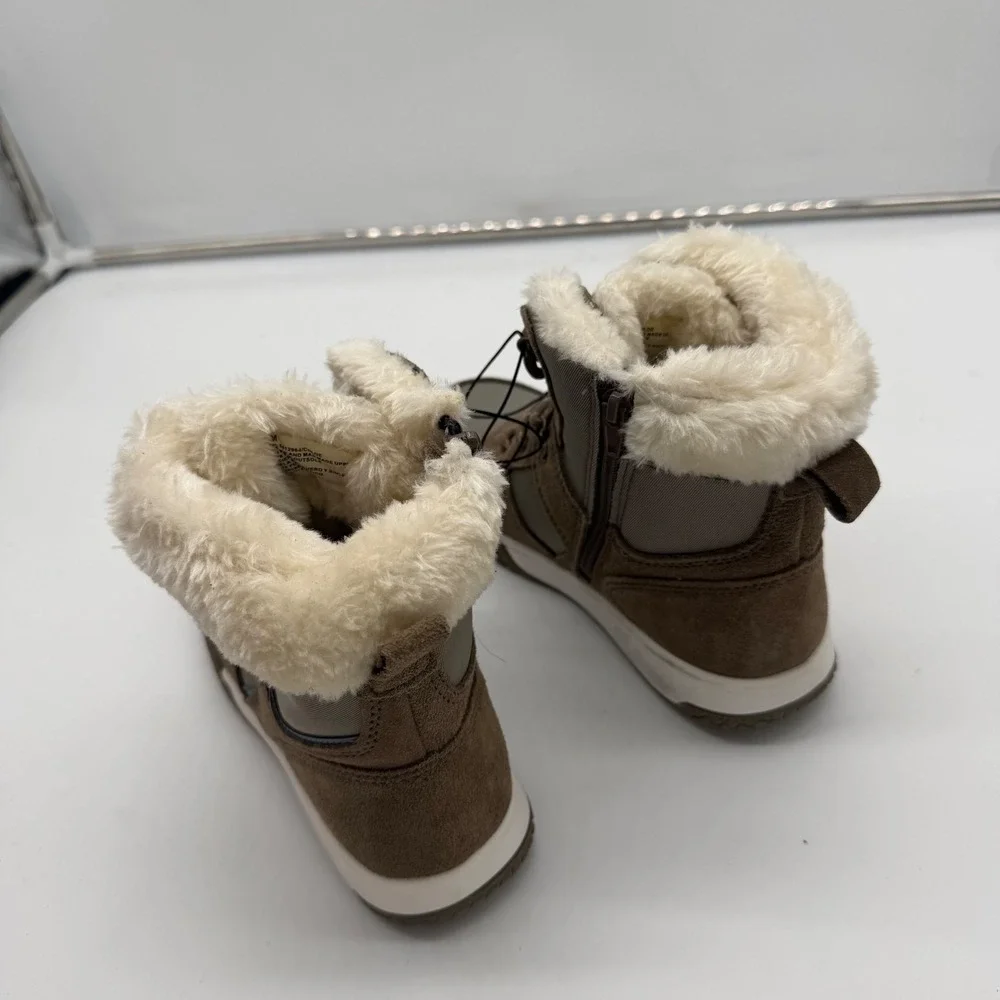 Weatherproof vintage chloe