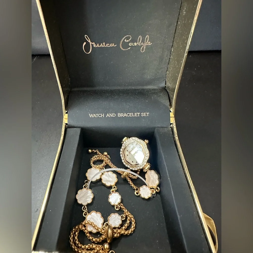 Jessica Carlyle brand new