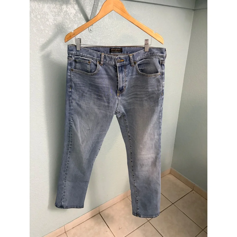 Banana Republic Premium Performance Jeans Mens 34x34 Medium Wash Straight Leg