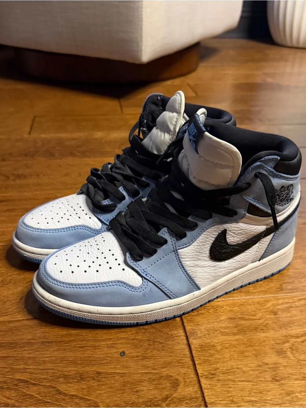 Nike Air Jordan 1 Mid - White, Black & Light Blue