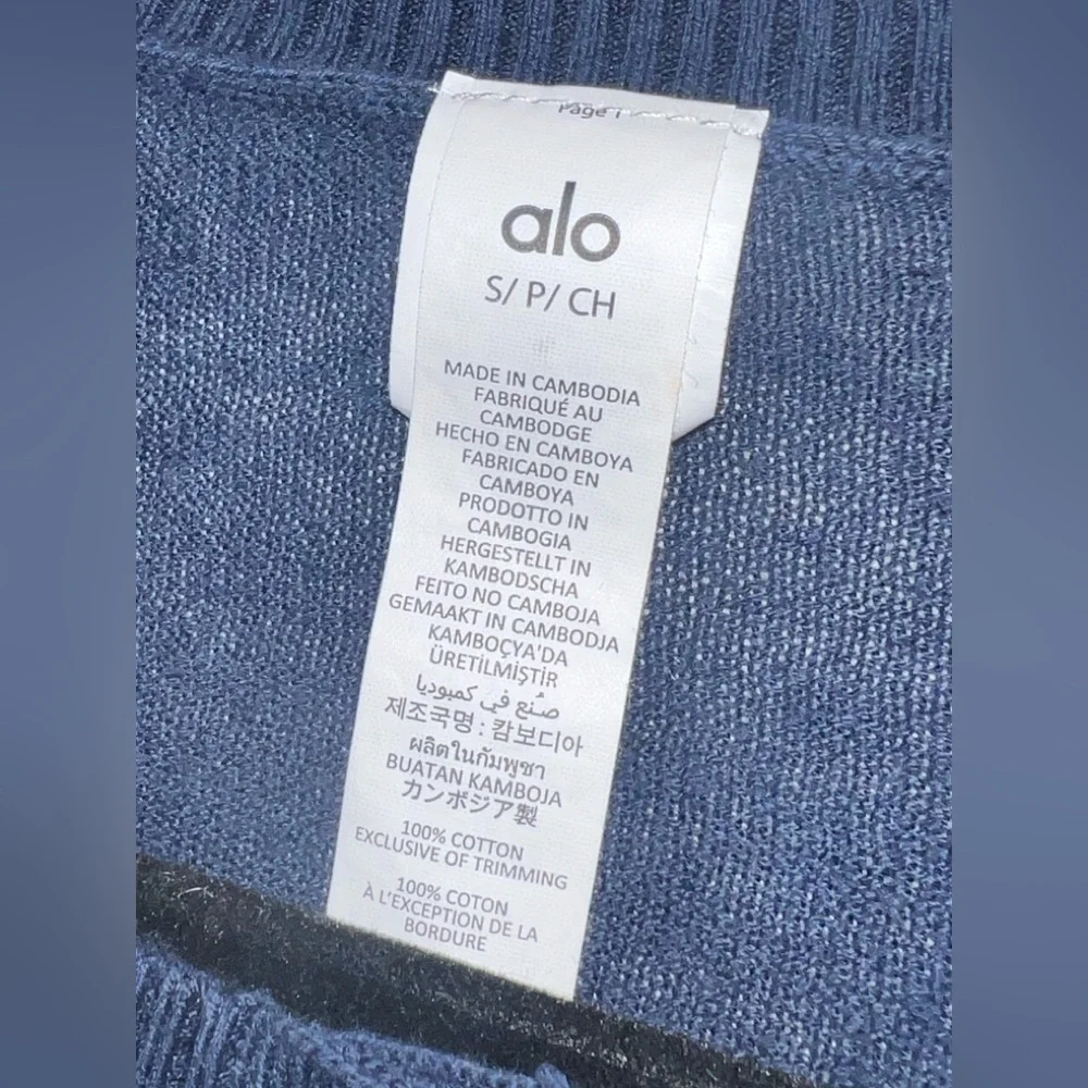 ALO Yoga supernatural sweater
